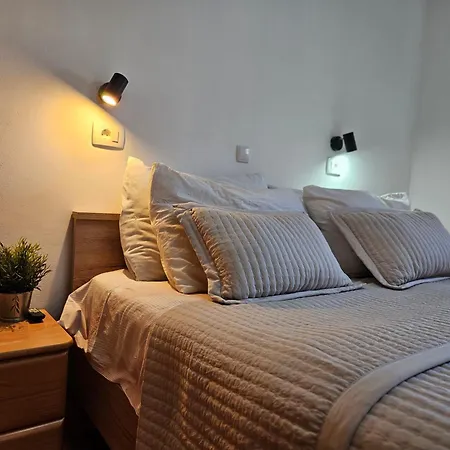 Svrco Apartamento Zaboric