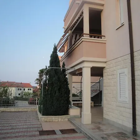 Svrco Apartment *