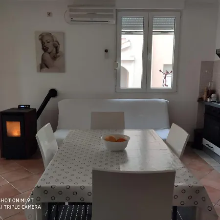Svrco Apartment