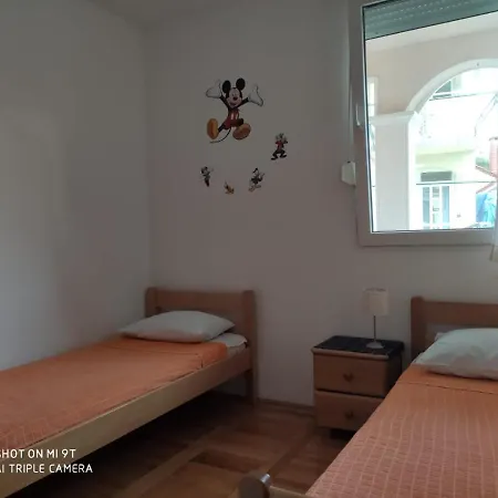 Svrco Apartment *
