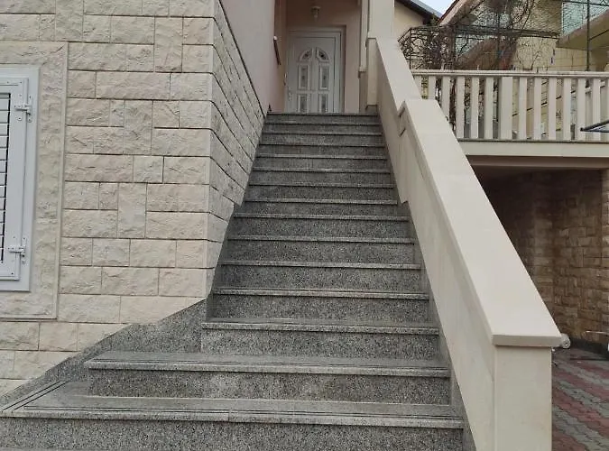 Svrco ザボリッチ